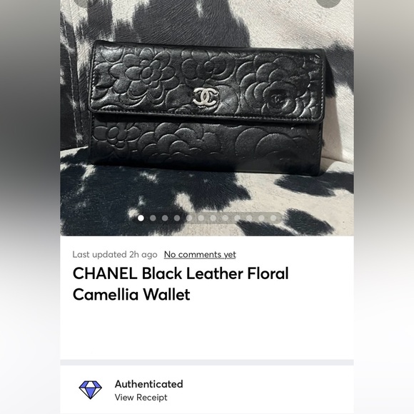 CHANEL Black Leather Floral Camellia Wallet - Picture 16 of 16